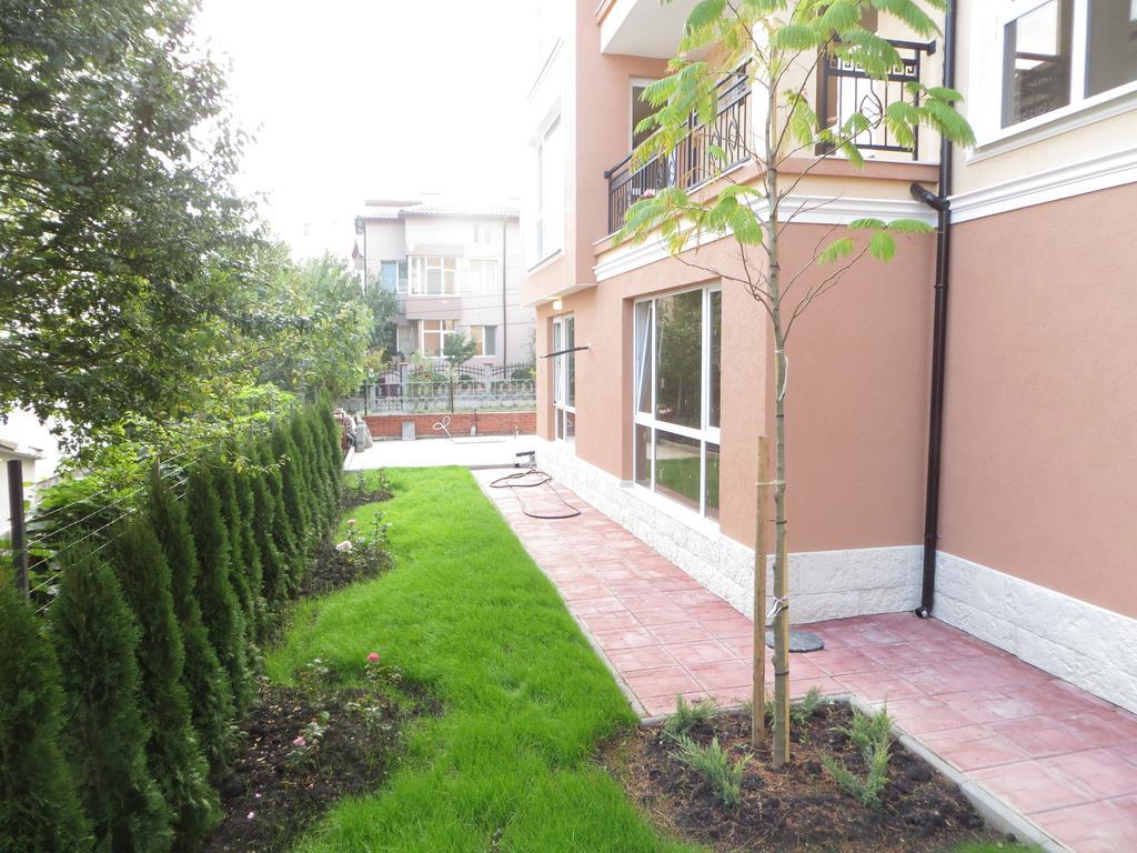 Emona Apartment Burgas Extérieur photo